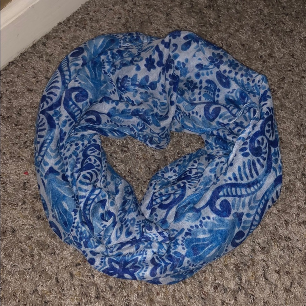 infinity scarf